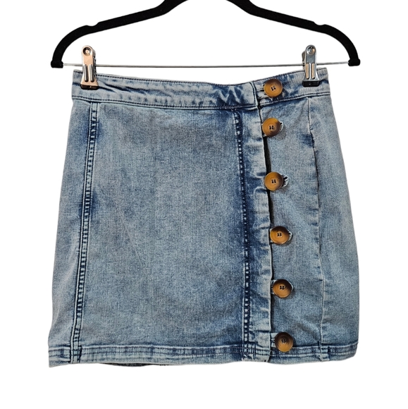Free People Little Daisy Button Side Denim Skirt Size 6 - Picture 2 of 8